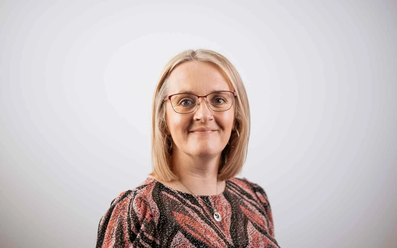 Prof Lorna Hamilton